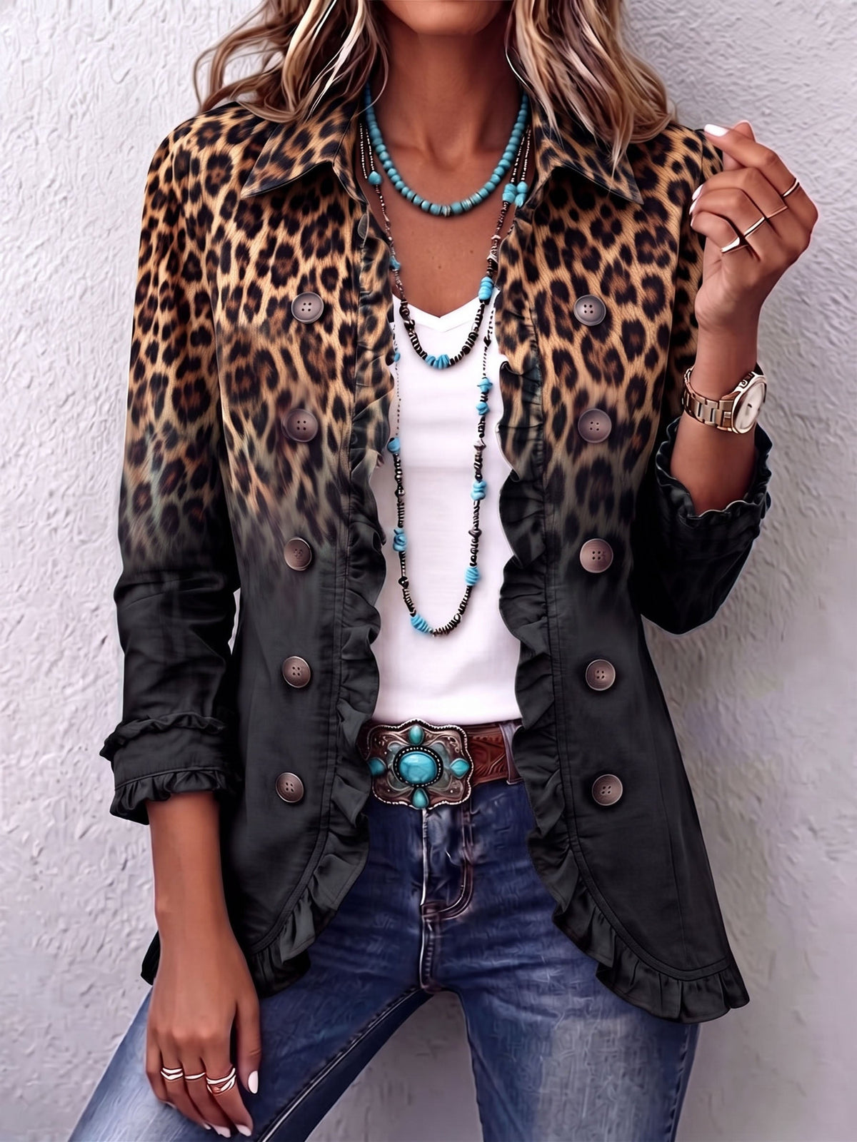 Sabina | Blazer-Jacke mit Leopardenmuster in Schwarz und Rüschen