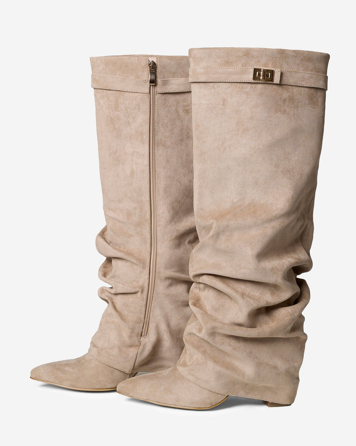 Ainhoa | Høye slouchy-støvletter i beige semsket skinn